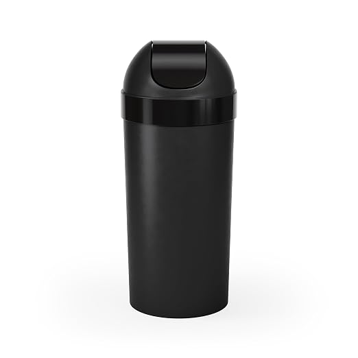 Umbra Venti Kitchen Trash Can with Swing Top Lid, Large 16-Gallon (62 L) Capacity, Black