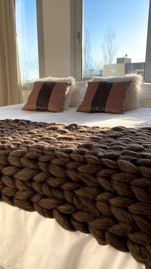 Natural Wool Bulky Chunky Yarn roving, 8 lb. Best fot Hand Made Spinning, arm Knitting, Felting,Giant Blankets, Tapestry, Bedding un-Dyed. (Dark Brown Chocolate, 8 lb)