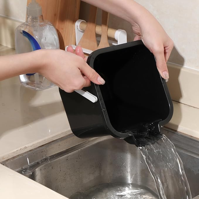 Vesici 6 Sets 3 Quart Cleaning Bucket with Microfiber Cleaning Cloths Small Sanitizing Square Bucket Detergent Plastic Utility Pail with Handle for Household Restaurant Office School Use (Black)