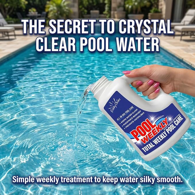 Weekly Pool Treatment with Phosphate Remover, Pool Clarifier and Pool Waterline Cleaner, Saltwater Safe, 3L - BubbyShine