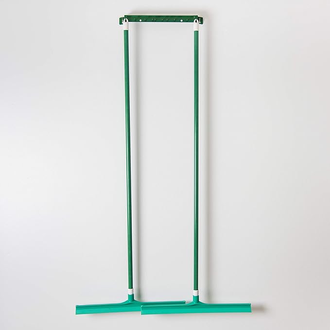 SPARTA 3656809 Plastic Floor Squeegee, Shower Squeegee, Heavy Duty Squeegee With Rubber Blade For Windows, Glass, Shower Doors, Floors, Windshields, 24 Inches, Green