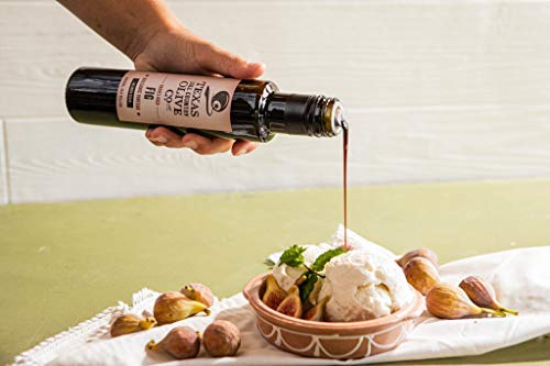 Blackberry Balsamic Vinegar - Gourmet Barrel Aged Infused Balsamic Vinegar - Great for Dressing Dipping Glazing - No Artificial Flavors or Added Sugar - Made in Texas (16.9 oz)