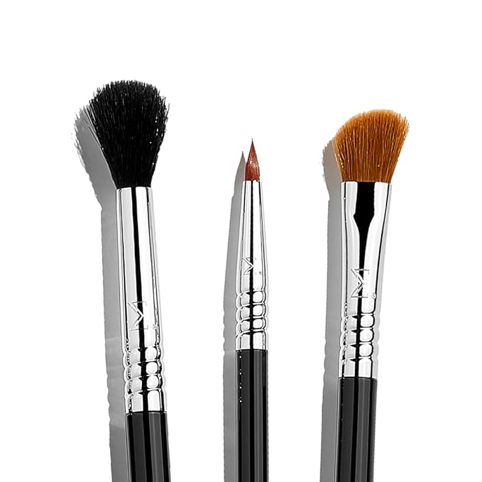 Sigma Beauty Basic Eye Brush Set — Classic Eye Makeup Brushes with Premium Fibers and Sleek, Durable Handles for Eyeliner, Eyeshadow, & Eyebrows, Includes 7 Black Makeup Brushes