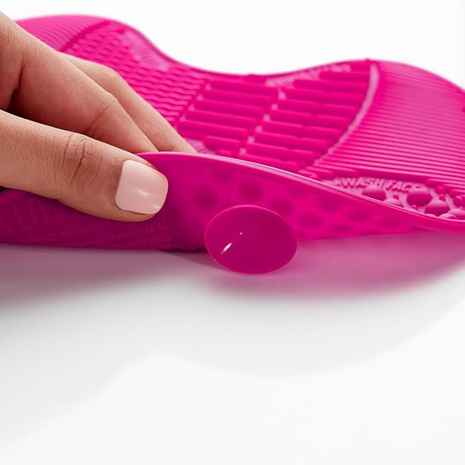 Sigma Beauty Sigma Spa® Express Brush Cleaning Mat (Pink) — Silicone Makeup Brush Cleaning Mat with Suction Cups for Cleaning Makeup Brushes, Compact Design Fit for Any Travel Makeup Kit