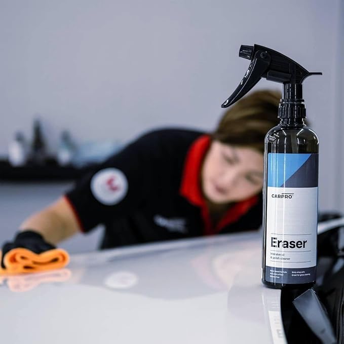 CARPRO Eraser Polish & Oil Remover - Ceramic Coating Prep, Complete Removal of Polishing Oils for Application of CQUARTZ Ceramic Coat, Anti-Static, Dust Free, No Silicone - 500mL (17oz) and Sprayer