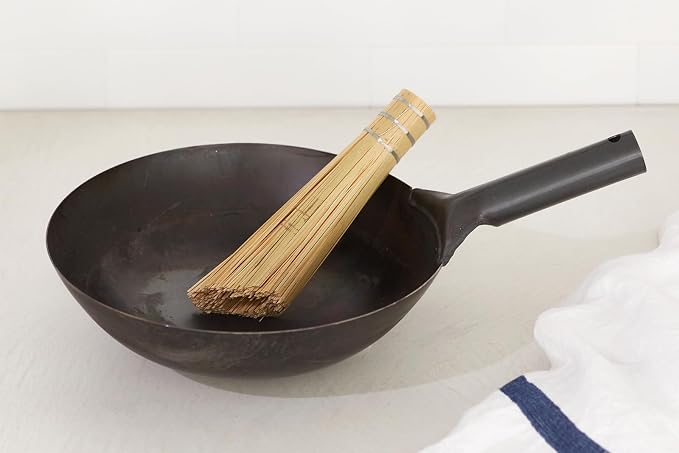 KAGOYA Sasara Bamboo Brush for Frying Pans and Woks ([9.1inch / DIAGONALLY CUT) vegetable brush