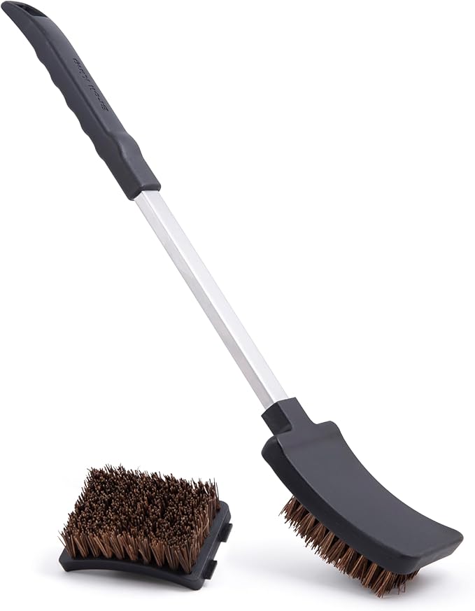 Broil King 64038 Baron Palmyra Bristle Grill Brush, Stainless Steel and Black