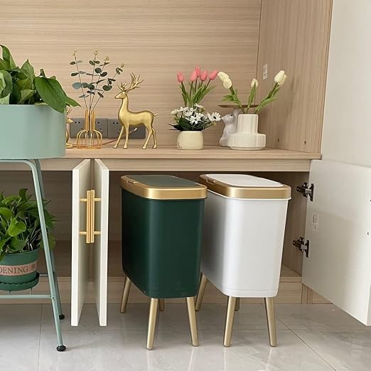 Procade Bathroom Trash Can Automatic Touchless,Motion Sensor Trash Bin,3 Gallon /11 L Smart Office Garbage can with Lid,Small Black Garbage Bin Wastebasket for Bedroom,Toilet, rv, Kitchen,Living Room