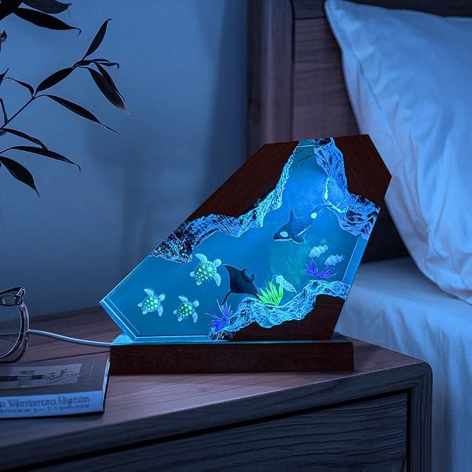 Killer Whale Ocean Resin Lamp, Handmade RGB Ocean Lamp with Wooden Base,Resin Art Lamp for Home Office Decor,Ocean Gifts for Women or Men,Unique Birthday Holiday Gifts for Mom Dad(L 10"X6")