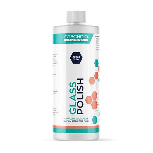 Gtechniq Marine Glass Polish for Boats, 250ml | Fast-Acting Formula Removes Minerals, Salt Deposits, Water Spots and Dirt from Glass and Plexiglass, Smear and Scratch-Free Finish