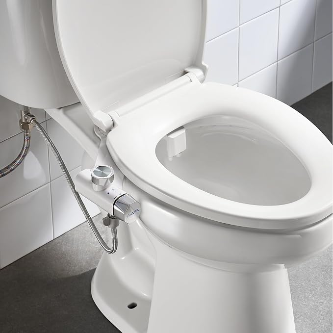 Non-Electric Bidet Attachment for Toilet Seat, Daul Clean Nozzles 3 Modes Adjustable Water Pressure Bidet Toilet Seat Attachment with Pressure Controls Feminine/Posterior Wash (TT17N)