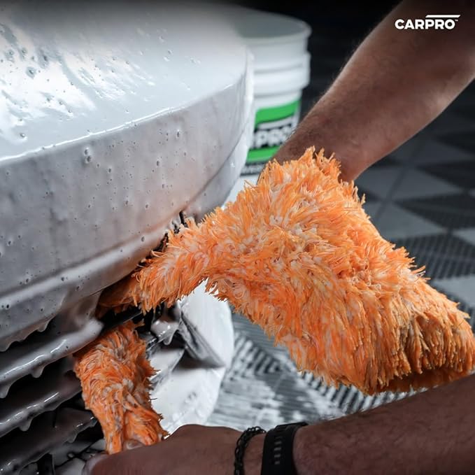 CARPRO Fairytale Mitt - Premium Ultra Soft Microfiber Wash Mitt with a Handy Tail for Extended Reach (1 Pack)