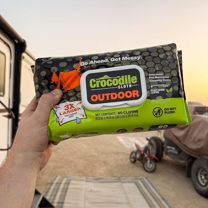 Crocodile Cloth Outdoor Cleaning Wipes, Plant-Based Multi-Surface Wipes, Pre-Moistened, Aloe & Vitamin E, Safe on Skin, 80 Count, 15 x 10 Inch