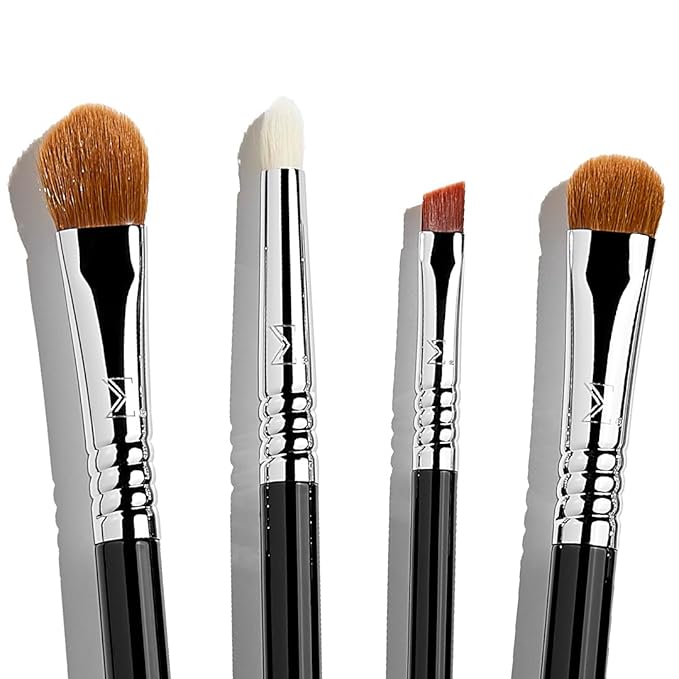 Sigma Beauty Basic Eye Brush Set — Classic Eye Makeup Brushes with Premium Fibers and Sleek, Durable Handles for Eyeliner, Eyeshadow, & Eyebrows, Includes 7 Black Makeup Brushes