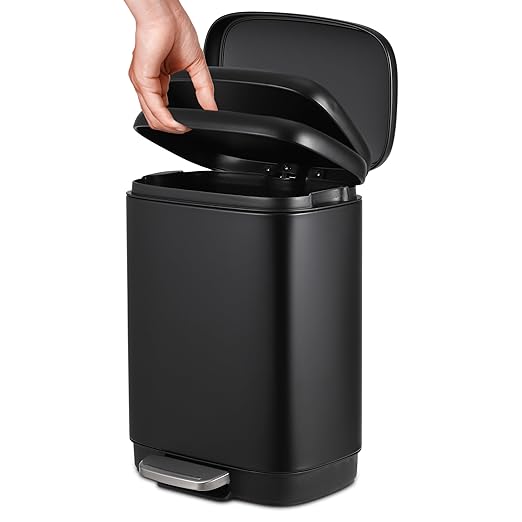 12L Bathroom Trash Can with Lid, Stainless Steel Kitchen Trash Can with Odor-Protective Lid | Hands-Free, with Foot Pedal and Trash Bag Ring, Removable Inner Bin, Suitable for Bathrooms, Black
