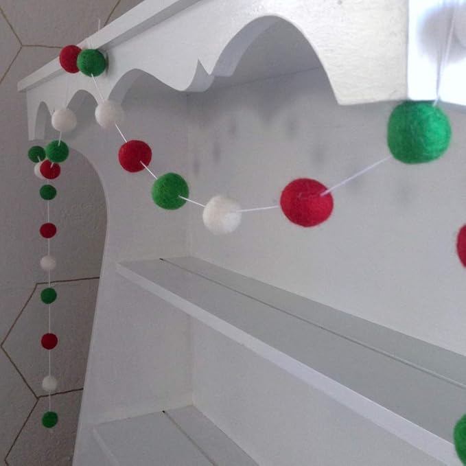 Christmas Felt Balls Red Green White 80pc 2cm DIY Felted Pom Pom Garland Wool Balls
