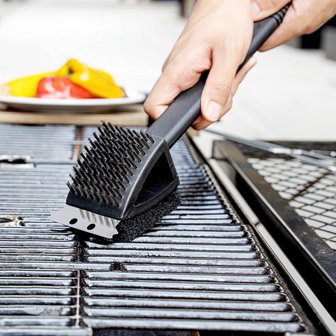 Restaurantware Met Lux 15-Inch Grill Brush 1 Durable Grill Cleaning Tool - Scraper Scouring Pad Matte Black Plastic Grill Accessory For All Types Of Grills