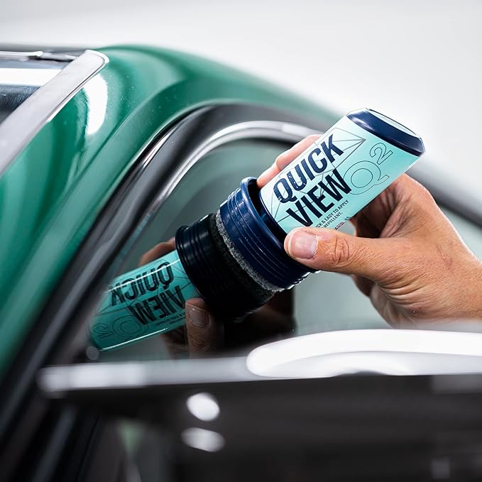 GYEON Quartz QuickView Ceramic Rain Repellent Glass Coating Liquid for exterior use, Extremely Hydrophobic Easy Apply Fast Drying Professional Grade Visibility Safety