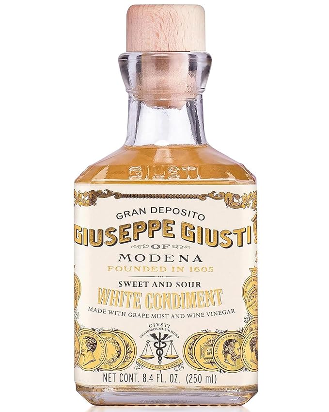 Giusti White Balsamic Vinegar Dressing – Condiment for Cooking and Finishing Dishes Such as Salads, Vegetables, or Fish. Made in Italy with Balsamic Vinegar of Modena – 8.45 fl oz (250 ml) - Pack of 1