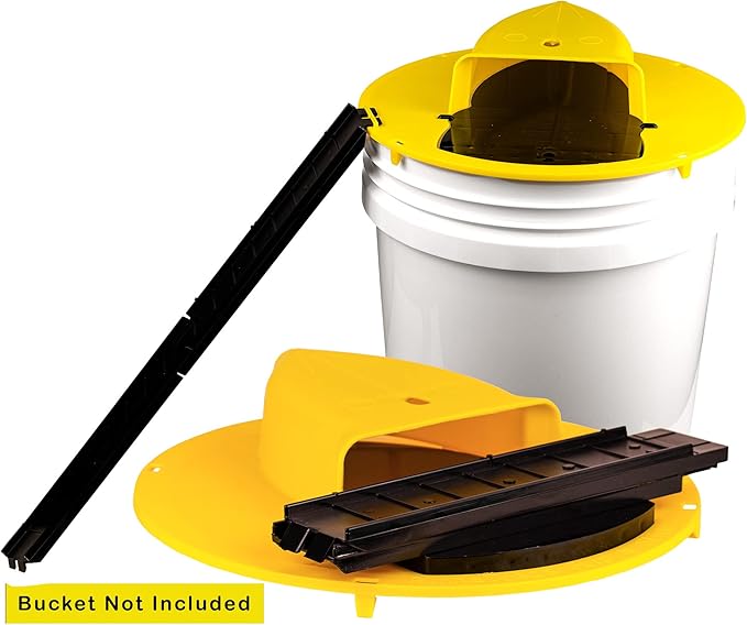 RinneTraps - Flip N Slide Bucket Lid Mouse Trap |4 Pack| |Multi Catch| |Made in USA| US Pat D1,039,648s