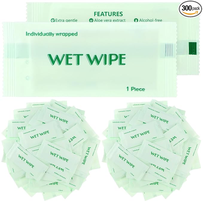 Timgle 300 Pack Individually Wrapped Wet Wipes Bulk Travel Size Unscented Hand Wipes Packets, Wet Napkins Clean Hands Quickly for Travel Homeless Restaurant Barbecue Wedding(Green)