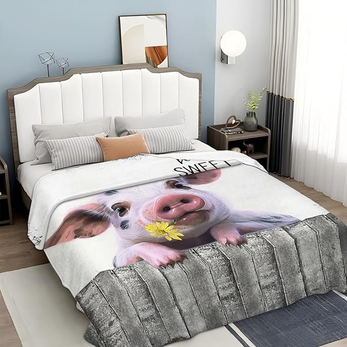 Tijuboni Funny Pig Throw Blanket Pig Gifts for Girls Boys Women Men Kids Adults Soft Flannel Fleece Blanket for Couch Sofa Bed Home Decor 40"x50"
