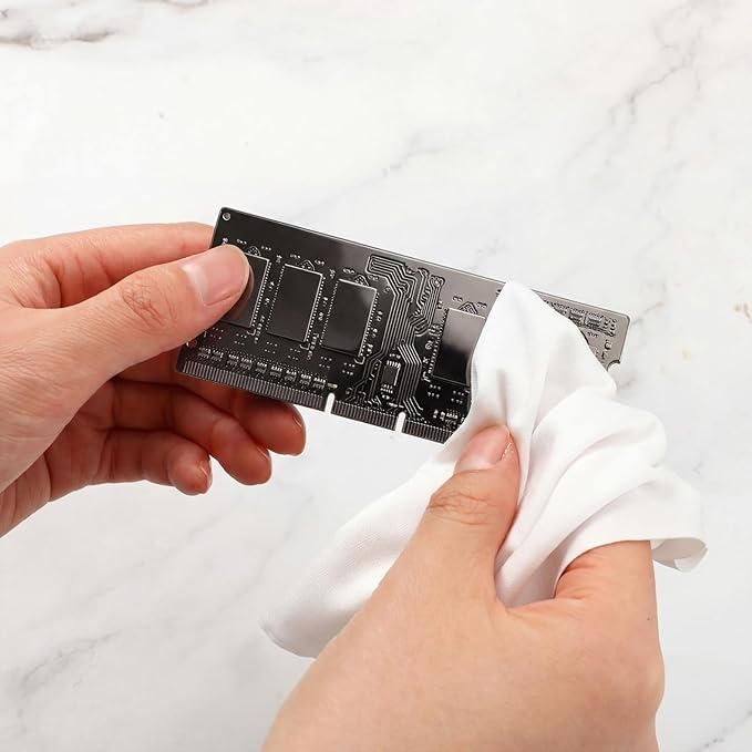 200 Pcs Cleanroom Cloth Wipes 9"x9" (bag of 100 Pcs) Microfiber Lint Free Cloth Disposable Clean Cloths Laser Sealed Edge for Lab Semiconductor Industries and Printing