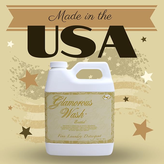 Worldwide Nutrition Bundle: Tyler Candle Company Glamorous Wash Entitled Laundry Detergent - Luxury Liquid Laundry Detergent - 32 oz (907 g) Entitled Detergent and Multi-Purpose Key Chain