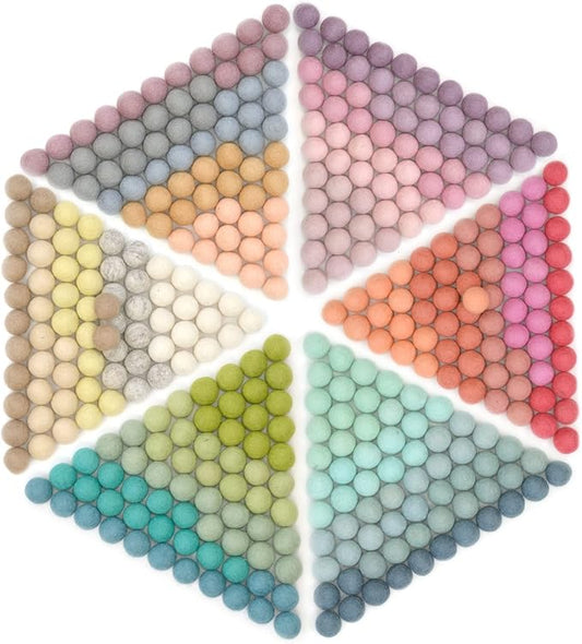 Glaciart One Felt Pom Poms, Wool Felt Balls (400 Pieces) 2.5 cm – 1 Inch, Handmade Felted 30 Pastel Colors (Green, Pink, Blue, Yellow and More) Bulk Small Puff for Felting and Garland