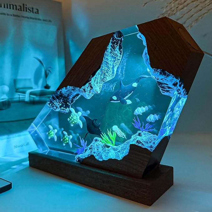 Killer Whale Ocean Resin Lamp, Handmade RGB Ocean Lamp with Wooden Base,Resin Art Lamp for Home Office Decor,Ocean Gifts for Women or Men,Unique Birthday Holiday Gifts for Mom Dad(S 6"X4")