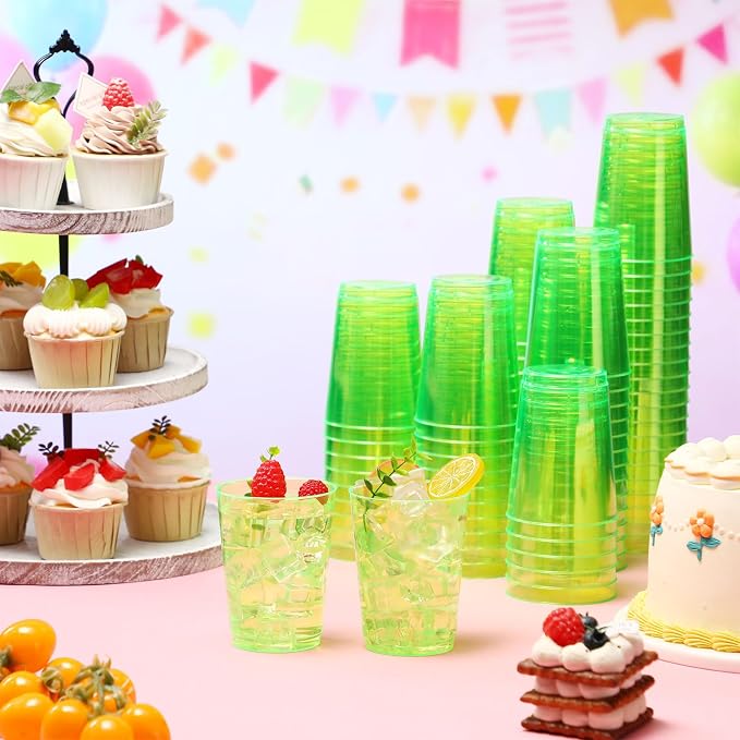 Teenyyou 150 Pcs St. Patrick's Day Cups 10oz Green Disposable Cups Heavy Duty Plastic Cup Fancy Cocktail Cup Drinking Tumblers for St. Patrick's Day Family Gathering Tea Party Wedding