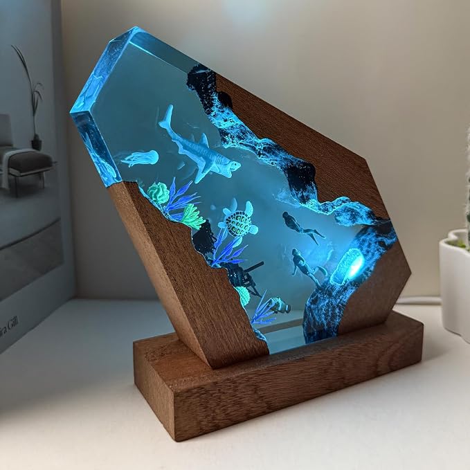 Shark Resin Lamp,USB Powered Resin Ocean Night Light with Wooden Base, Variable Lights,Shark Decor for Home Office, Ocean Enthusiast Collectibles,Unique Valentine's Day Gifts for Him &Her(M 8" x5")