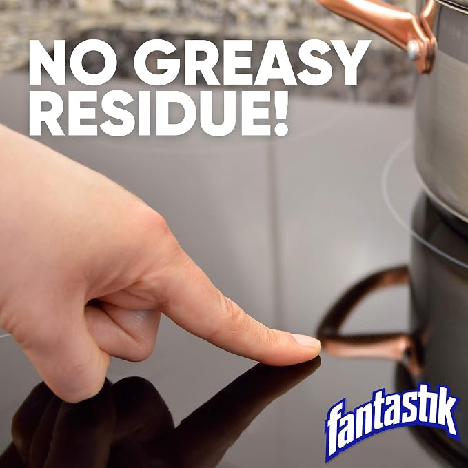 Fantastic Multi Surface Degreaser 32 Fl Oz, Herbal Scent, bundled with Micro Fiber Cloth