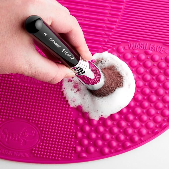 Sigma Beauty Sigma Spa® Express Brush Cleaning Mat (Pink) — Silicone Makeup Brush Cleaning Mat with Suction Cups for Cleaning Makeup Brushes, Compact Design Fit for Any Travel Makeup Kit