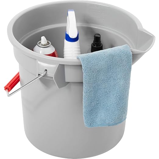 Rubbermaid Commercial Products BRUTE 14 Quart Round Bucket Gray Heavy-Duty Construction for Professional/Janitorial Cleaners