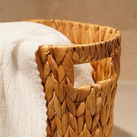 PINXIURY Bathroom Wicker Trash Can Wicker Waste Basket with Built-in Handles Water Hyacinth Hand Woven Garbage Can for Bedroom Office Kitchen 100% Handmade,5 Gallon