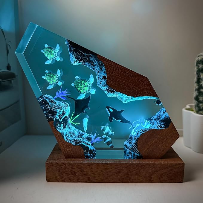 Killer Whale Ocean Resin Lamp, Handmade RGB Ocean Lamp with Wooden Base,Resin Art Lamp for Home Office Decor,Ocean Gifts for Women or Men,Unique Birthday Holiday Gifts for Mom Dad (M 8”x5)