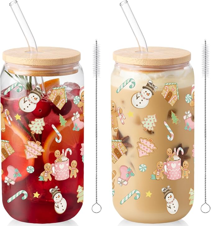 Sliner 2 Pcs Gingerbread Glass Cups Summer Christmas Tumbler with Lid Straw Xmas Drinking Glasses 16 oz Iced Coffee Cup with Cleaning Brush Beer Can Tumbler Cute Holiday Gifts