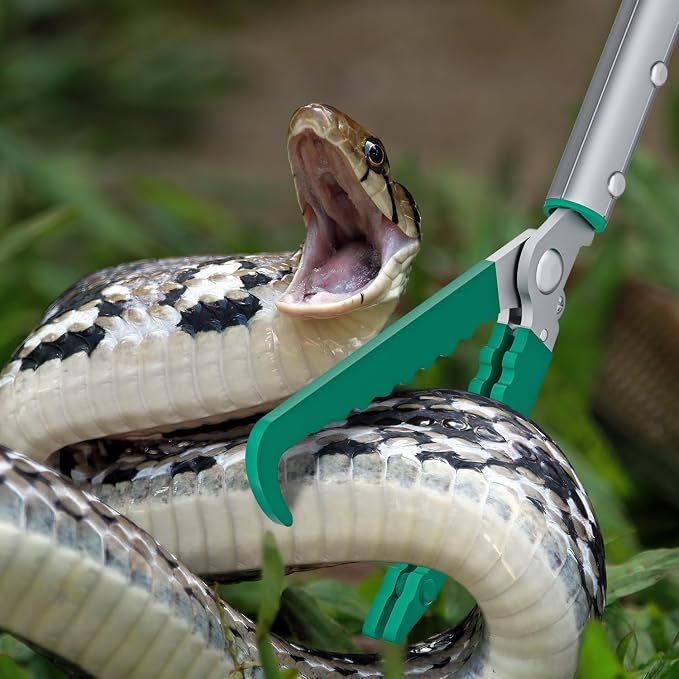 92" Extendable Snake Grabber Reptile Tongs Rattle Snake Catcher Wide Jaw Handling Tool with Lock and Comfortable Grip