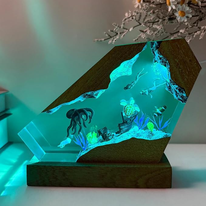 Octopus Ocean Resin Lamp, Handmade Wooden Table Resin Night Light, USB Port Art Ornaments for Home Office Decor, Scuba Diver Gifts for Birthday Holiday, Valentine's Day Gifts for Husband