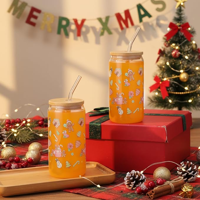 Sliner 2 Pcs Gingerbread Glass Cups Summer Christmas Tumbler with Lid Straw Xmas Drinking Glasses 16 oz Iced Coffee Cup with Cleaning Brush Beer Can Tumbler Cute Holiday Gifts