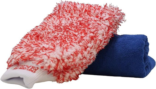 Gtechniq Essential Wash Accessory Kit - Microfiber Drying Towel & Micofiber Wash Mitt