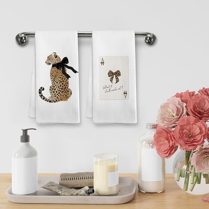 Trendy Leopard Cheetah Print Poker Bathroom Room Decor, Preppy Brown Leopard Bow Decor Dish Hand Tea Towels for Bathroom Kitchen Sets of 2, Cheetah Kitchen Towels and Dishcloths, 16x24 Inch