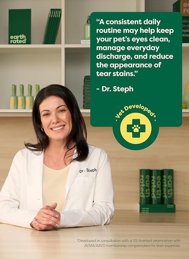 earth rated Vet-Developed Dog Eye Wipes, Hypoallergenic Pet Wipes for Dogs & Cats to Remove Dirt & Discharge, Fragrance Free, 70 Count