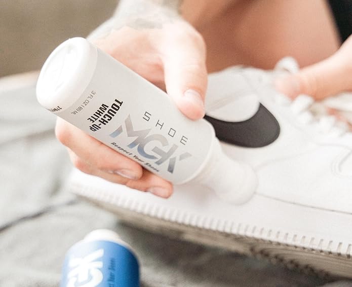 Shoe MGK MVP Shoe Cleaner Kit Shoe Cleaner & Conditioner, Water & Stain Repellent, White Touch Up & Brush