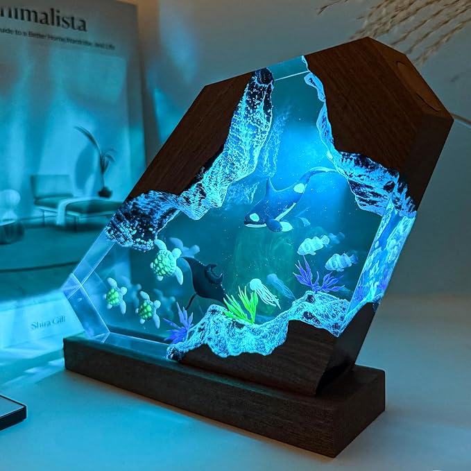 Killer Whale Ocean Resin Lamp, Handmade RGB Ocean Lamp with Wooden Base,Resin Art Lamp for Home Office Decor,Ocean Gifts for Women or Men,Unique Birthday Holiday Gifts for Mom Dad(L 10"X6")