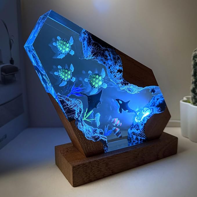 Killer Whale Ocean Resin Lamp, Handmade RGB Ocean Lamp with Wooden Base,Resin Art Lamp for Home Office Decor,Ocean Gifts for Women or Men,Unique Birthday Holiday Gifts for Mom Dad(S 6"X4")