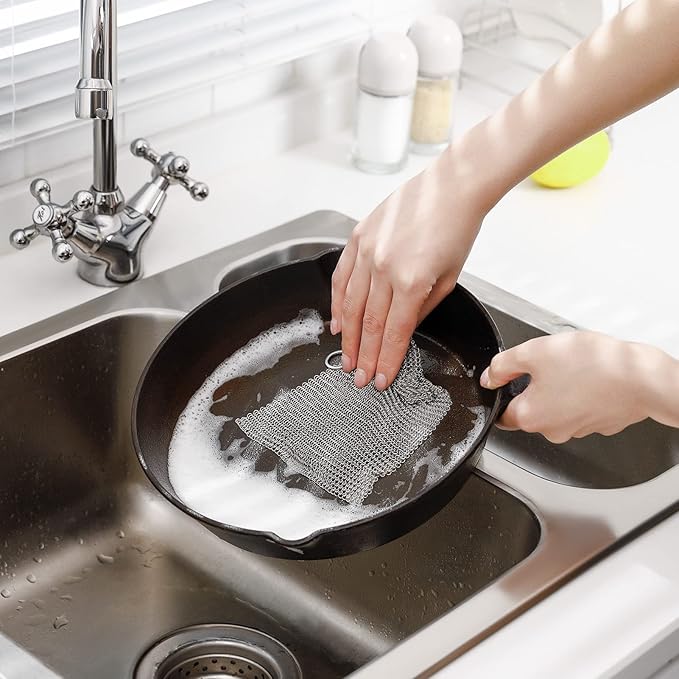 SUBEKYU 316 Stainless Steel Cast Iron Scrubber with Silicone Handle+Anti-Scratch Cast Iron Scrubber with Pan and Grill Scrapers