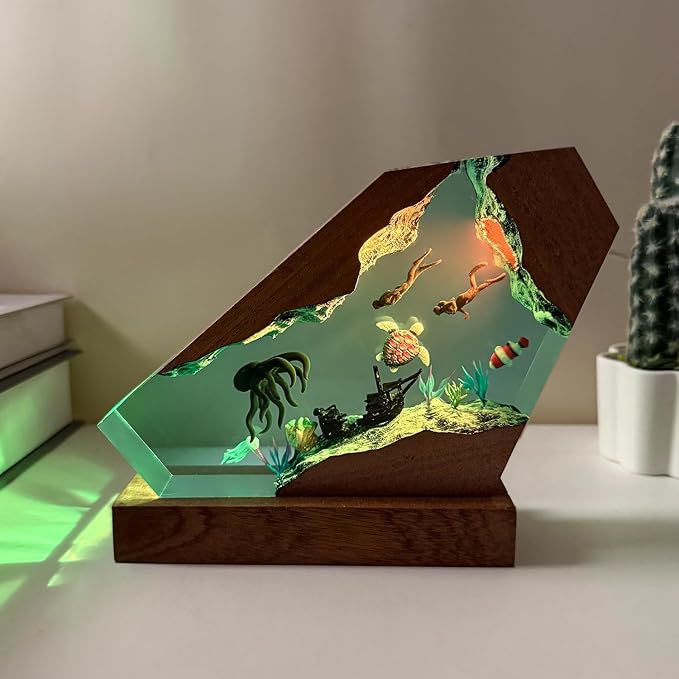 Octopus Resin Lamp, Handcrafted RGB Ocean Lamp with Wooden Base,Octopus Decor for Bedroom, Scuba Diving Gifts for Him & Her, Unique Birthday & Holiday Gifts (S 6"X4")