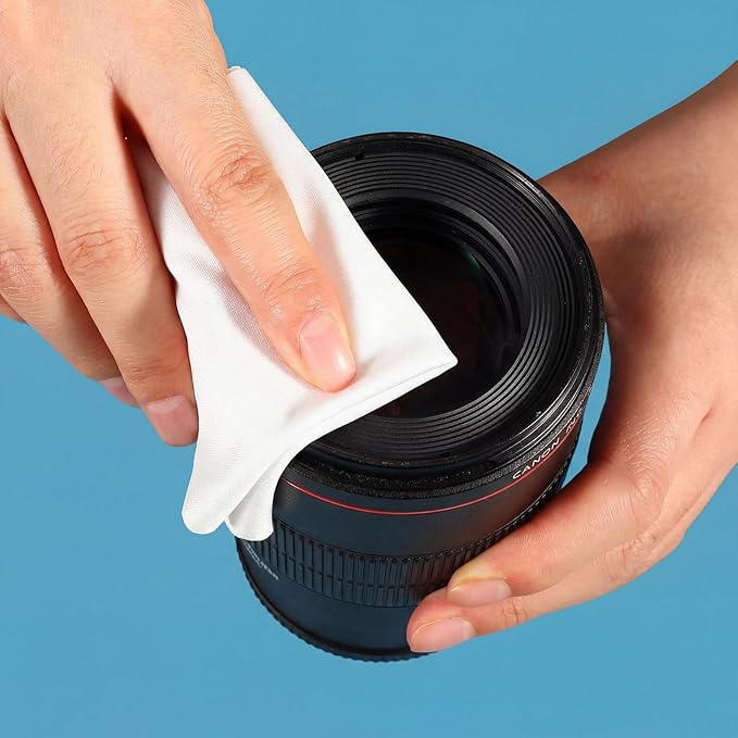 100 Pcs Cleanroom Cloth Wipes Microfiber Lint Free Cloth Disposable Clean Cloths Laser Sealed Edge for Lab Semiconductor Industries and Printing (6 x 6 Inches)
